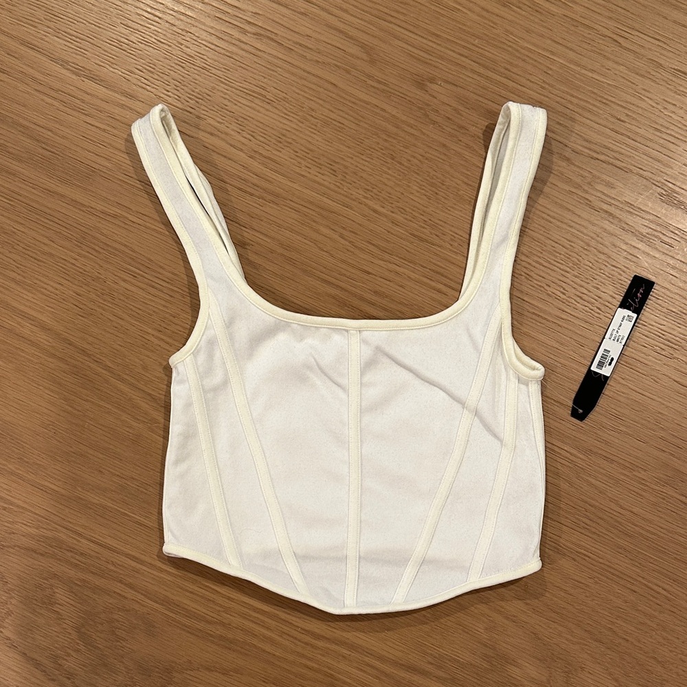 Suzette Collection
Top